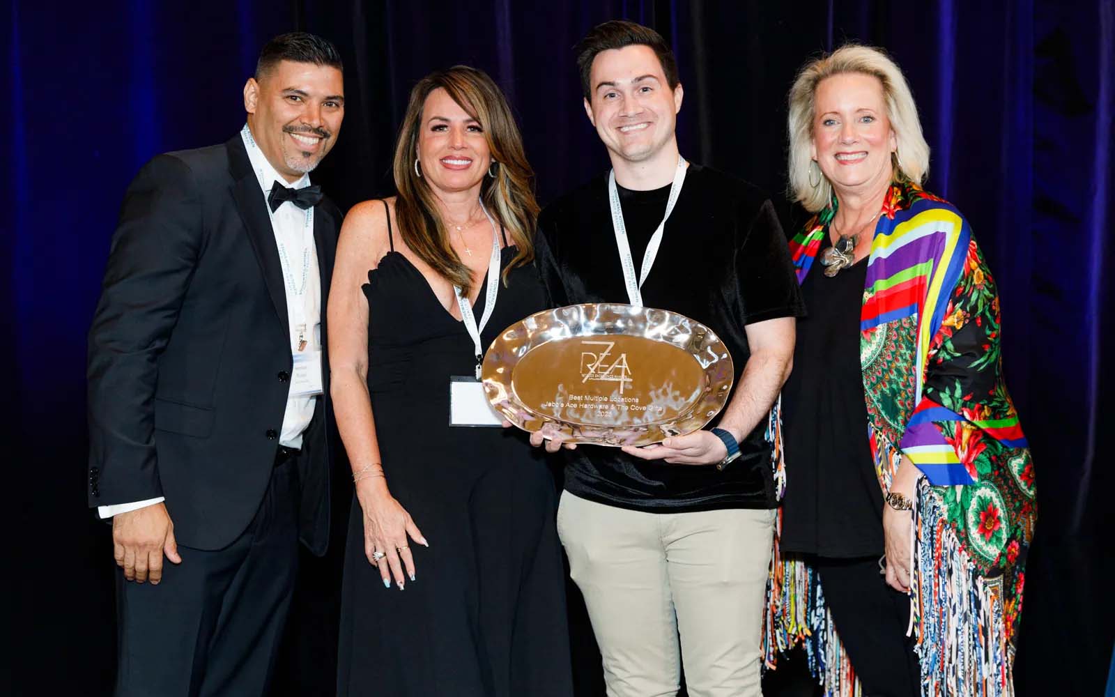 Jabo’s Ace Hardware & The Cove Gifts (Texas)